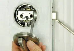 Amber Locksmith Store Independence, KY 859-493-1141 - Lock-replace